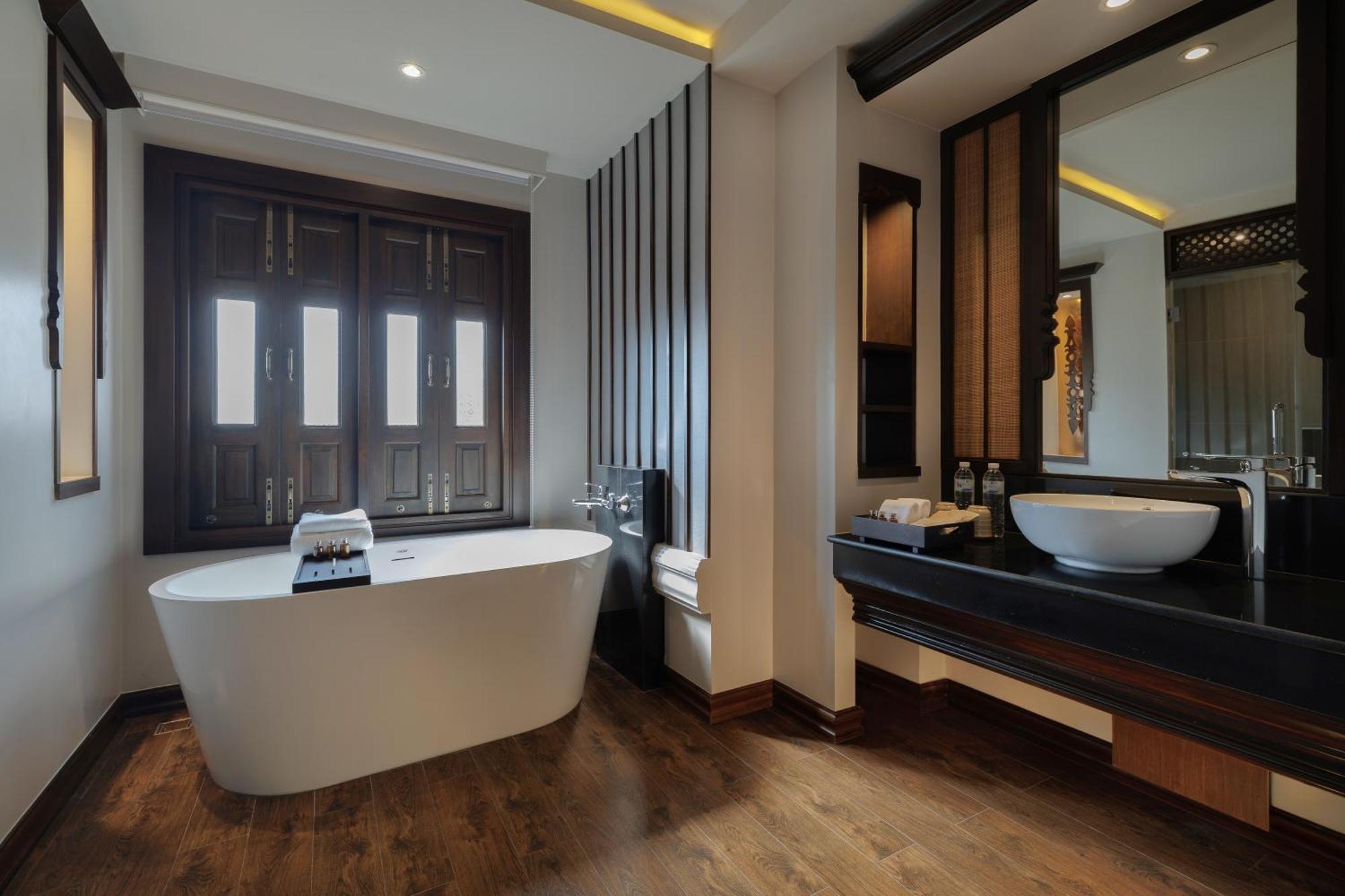 Akira Thaphae Hotel Чиангмай Экстерьер фото