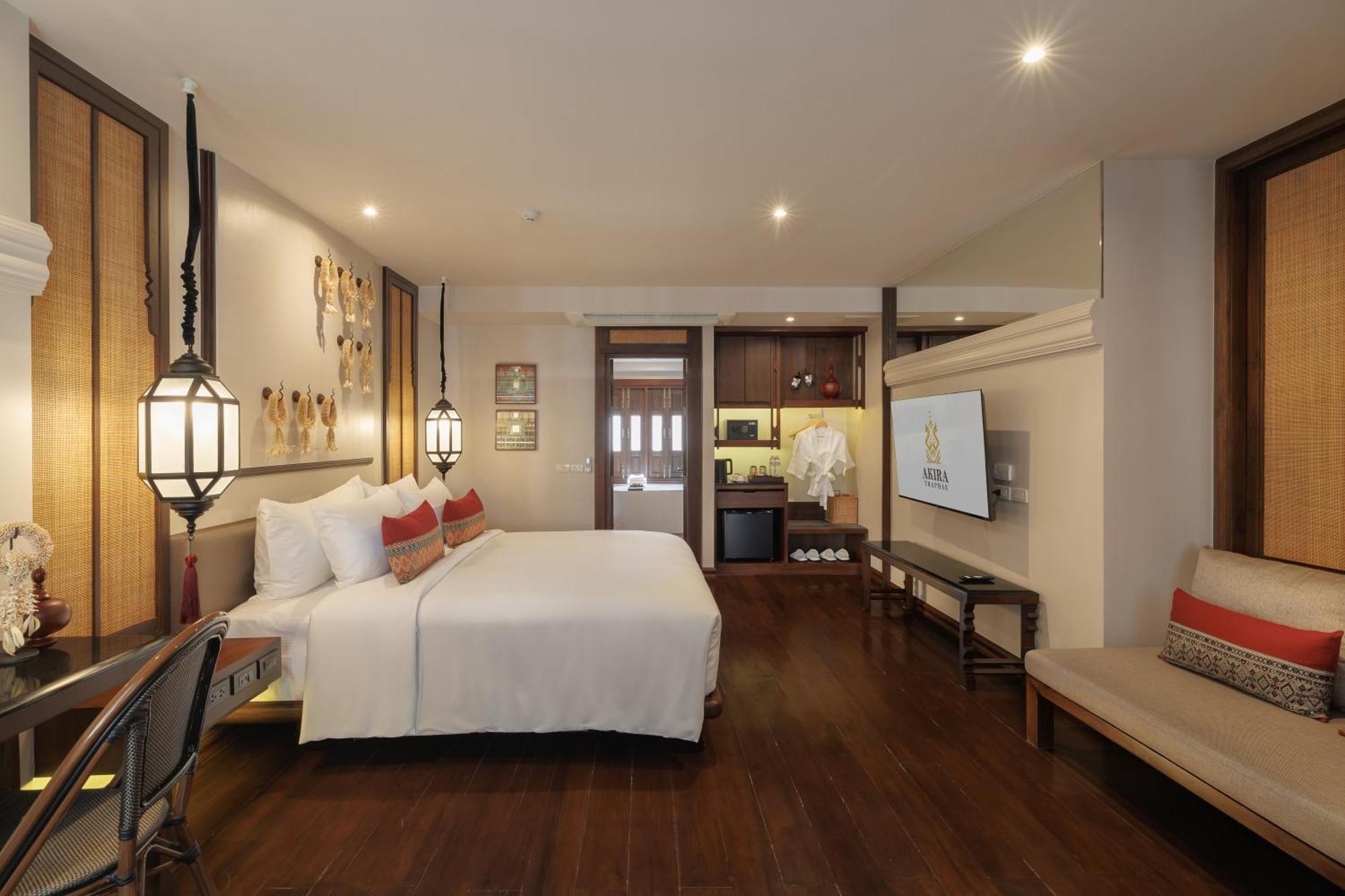 Akira Thaphae Hotel Чиангмай Экстерьер фото