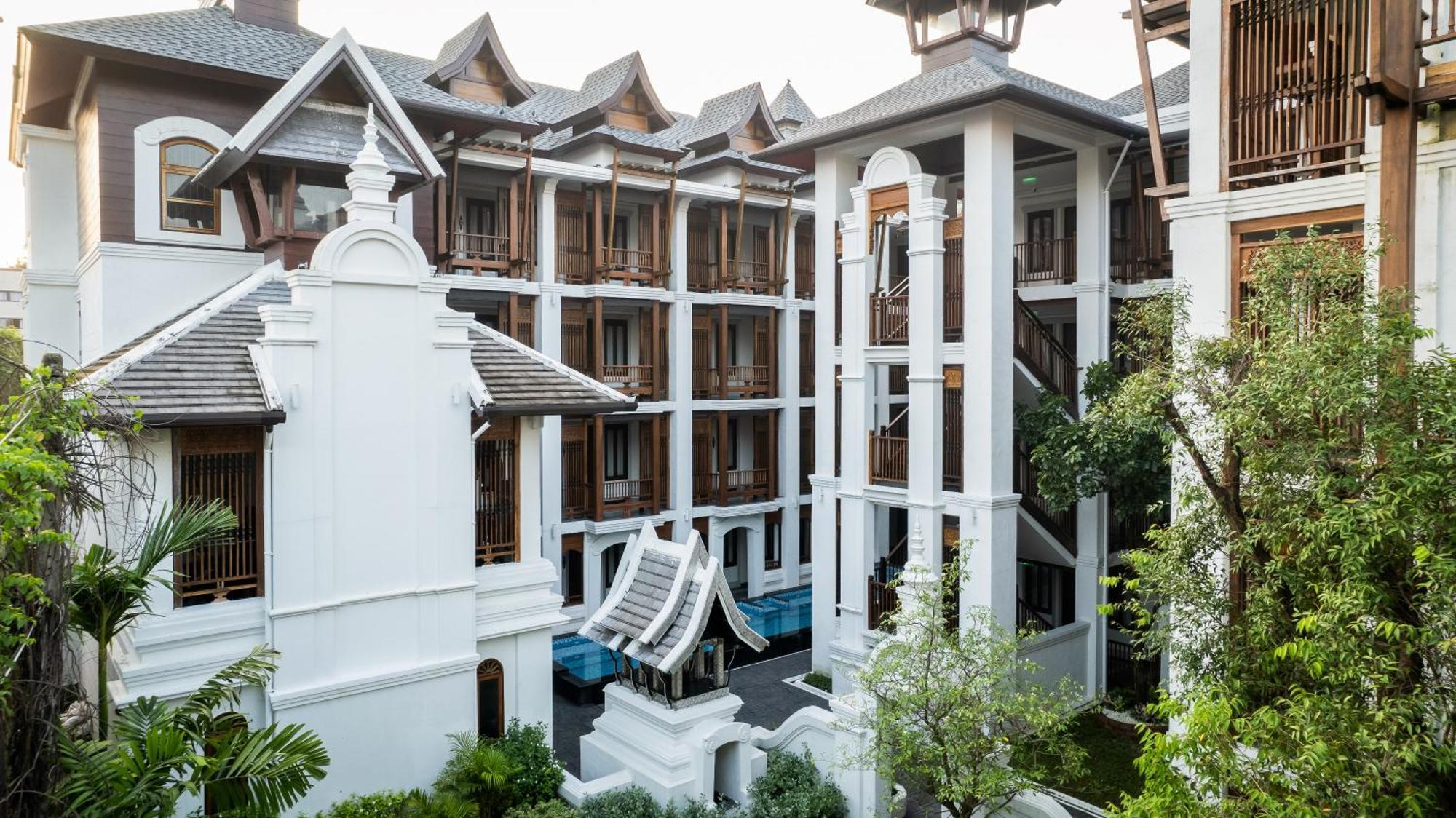 Akira Thaphae Hotel Чиангмай Экстерьер фото