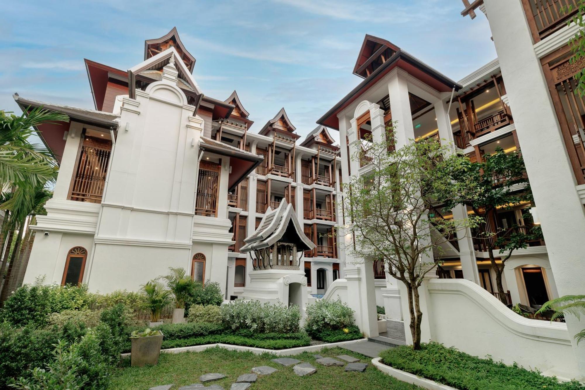 Akira Thaphae Hotel Чиангмай Экстерьер фото