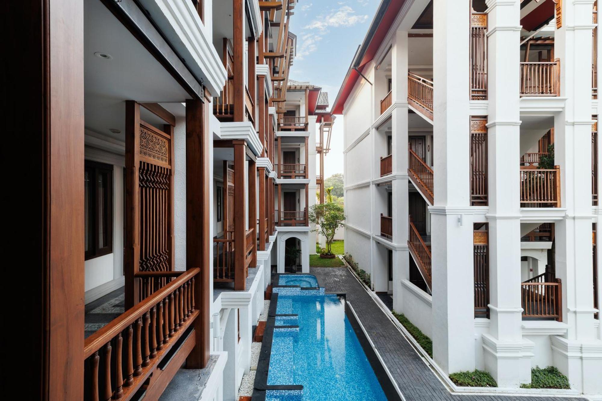 Akira Thaphae Hotel Чиангмай Экстерьер фото